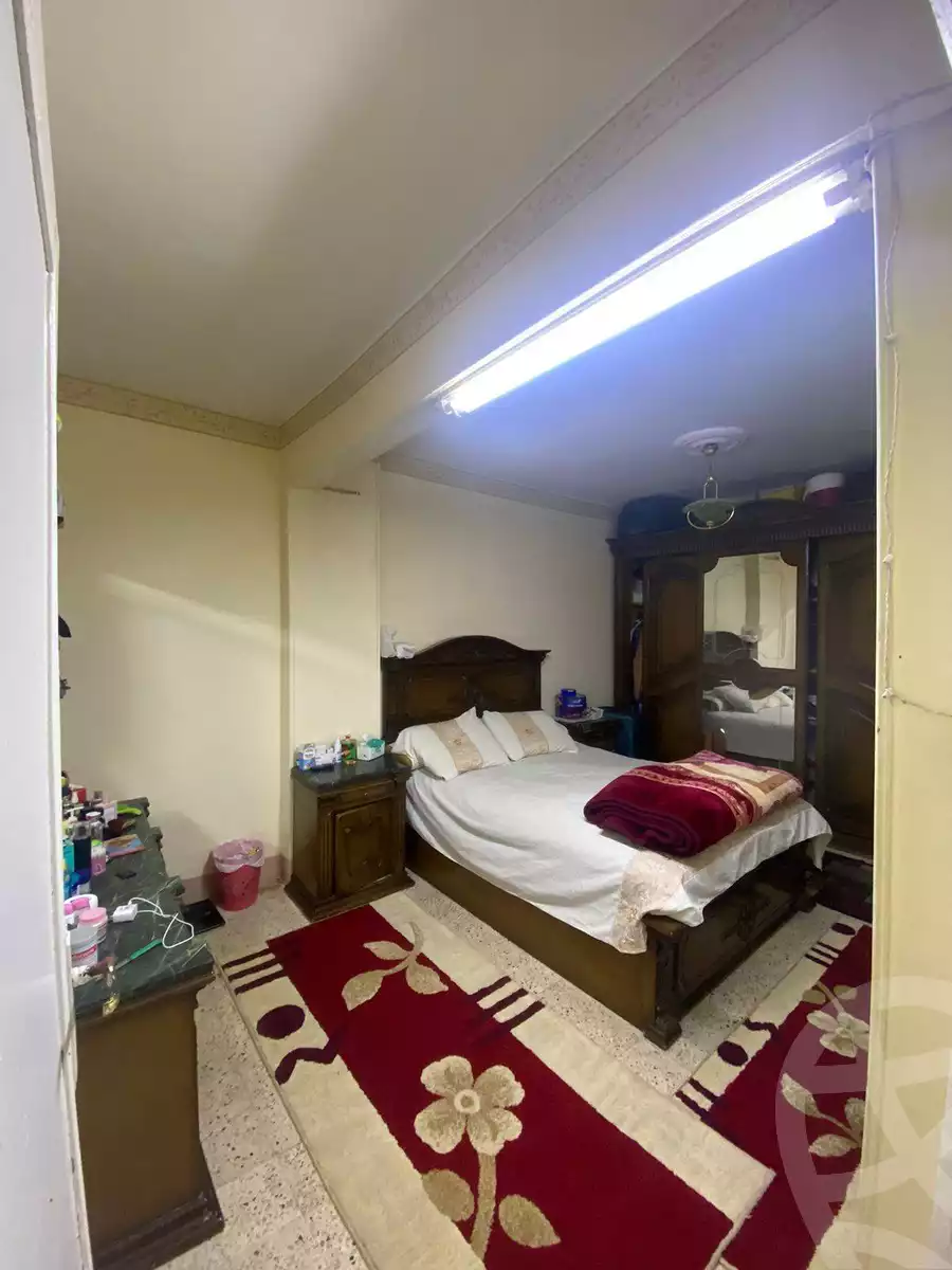 https://aqarmap.com.eg/en/listing/6150774-for-sale-cairo-el-haram-shareaa-khatem-el-morsalen