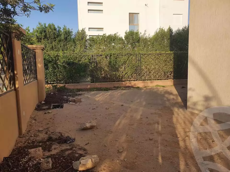 https://aqarmap.com.eg/ar/listing/6152574-for-sale-cairo-el-sheikh-zayed-city-compounds-kmbwnd-ljry-swdyk