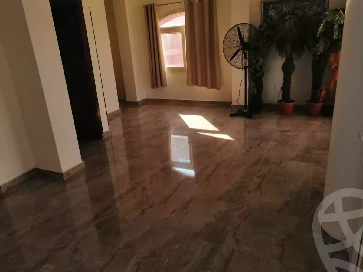 https://aqarmap.com.eg/en/listing/6152828-for-sale-cairo-el-sheikh-zayed-city-compounds-el-yasmeen-compound