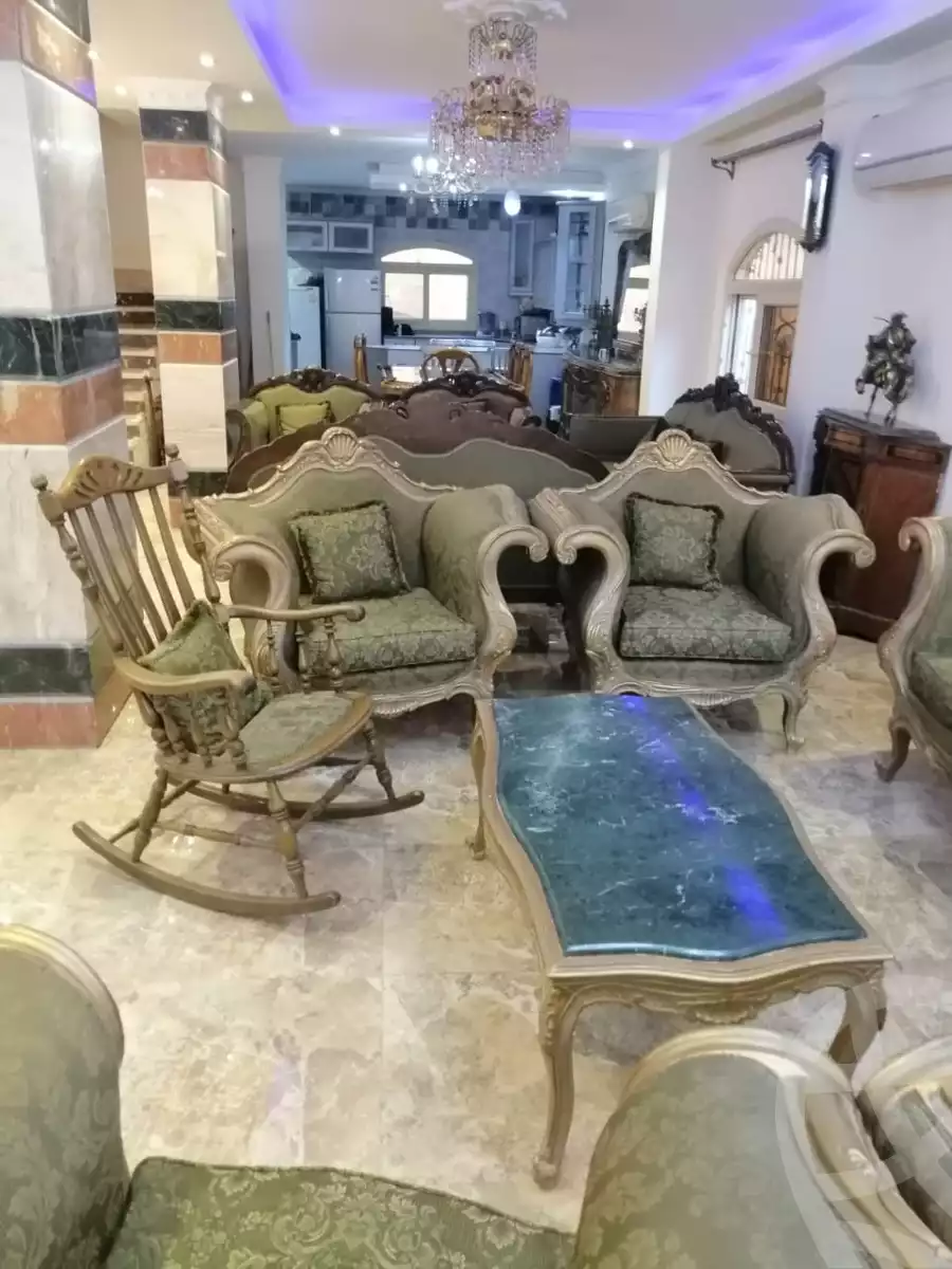 https://aqarmap.com.eg/en/listing/6152828-for-sale-cairo-el-sheikh-zayed-city-compounds-el-yasmeen-compound