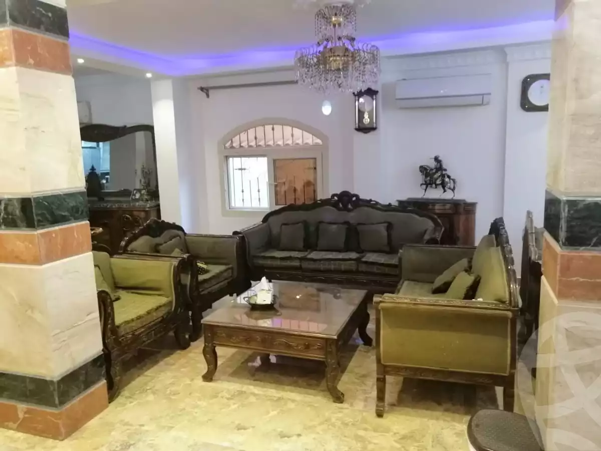 https://aqarmap.com.eg/en/listing/6152828-for-sale-cairo-el-sheikh-zayed-city-compounds-el-yasmeen-compound