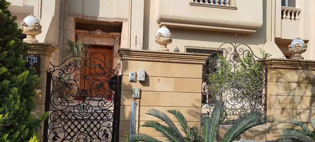 https://aqarmap.com.eg/ar/listing/6152901-for-sale-cairo-6th-of-october-compounds-rwyl-fly