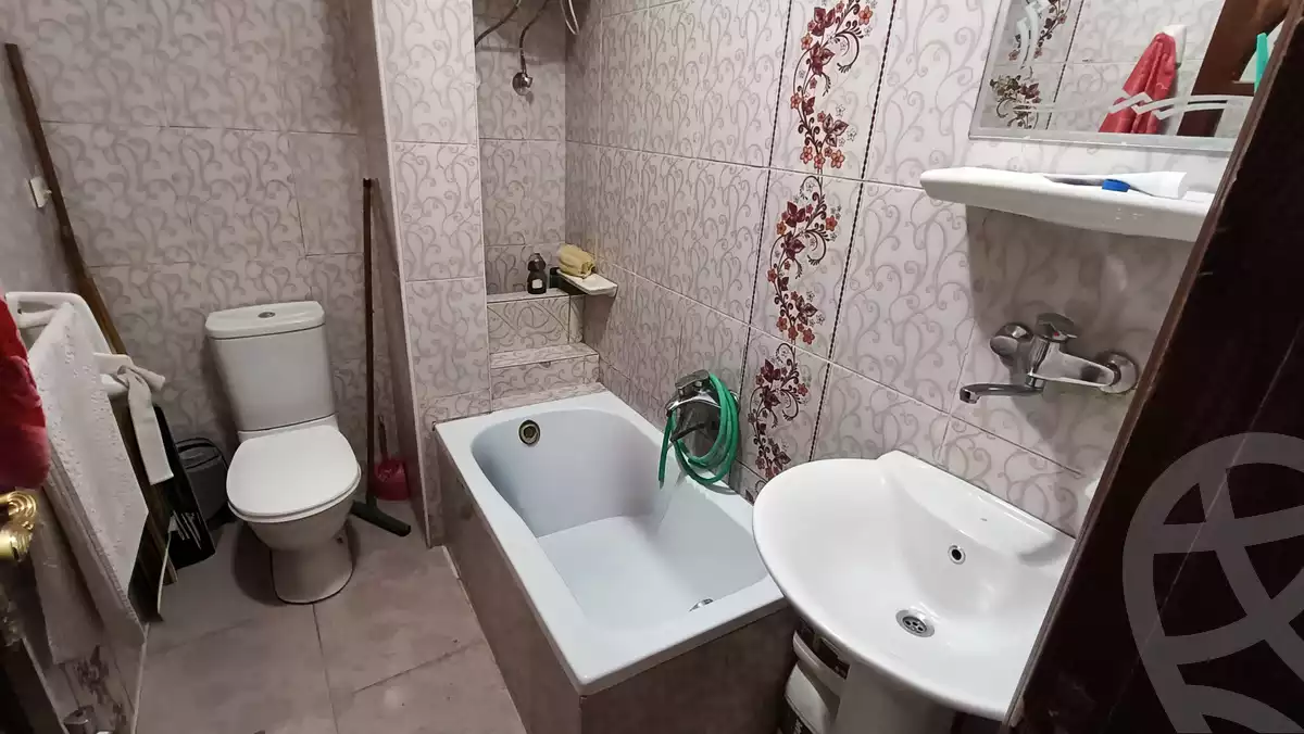 https://aqarmap.com.eg/en/listing/6153144-for-sale-alexandria-fyktwry-al-wastani-st