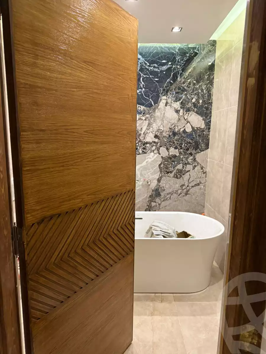 https://aqarmap.com.eg/en/listing/5434141-for-sale-cairo-el-abbasiya-el-gaish-square