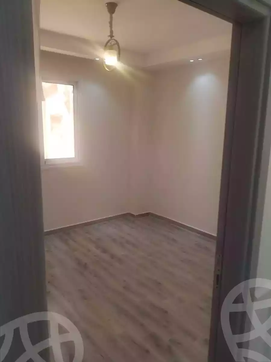 https://aqarmap.com.eg/en/listing/6153362-for-rent-cairo-el-sheikh-zayed-city-el-hay-elthamen-area-4