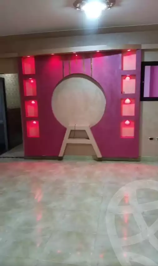https://aqarmap.com.eg/ar/listing/6153752-for-sale-qalyubia-shubra-el-khaima-om-bayoumi