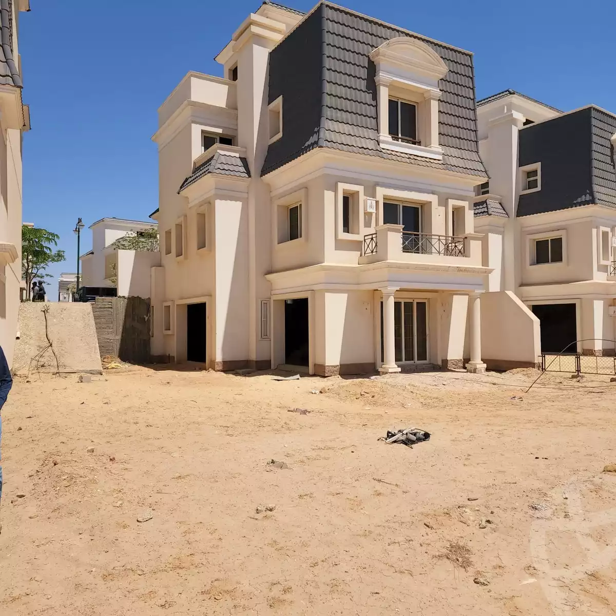 https://aqarmap.com.eg/ar/listing/6153849-for-sale-cairo-6th-of-october-compounds-mountain-view-chillout-park-mountain-view-lakeside