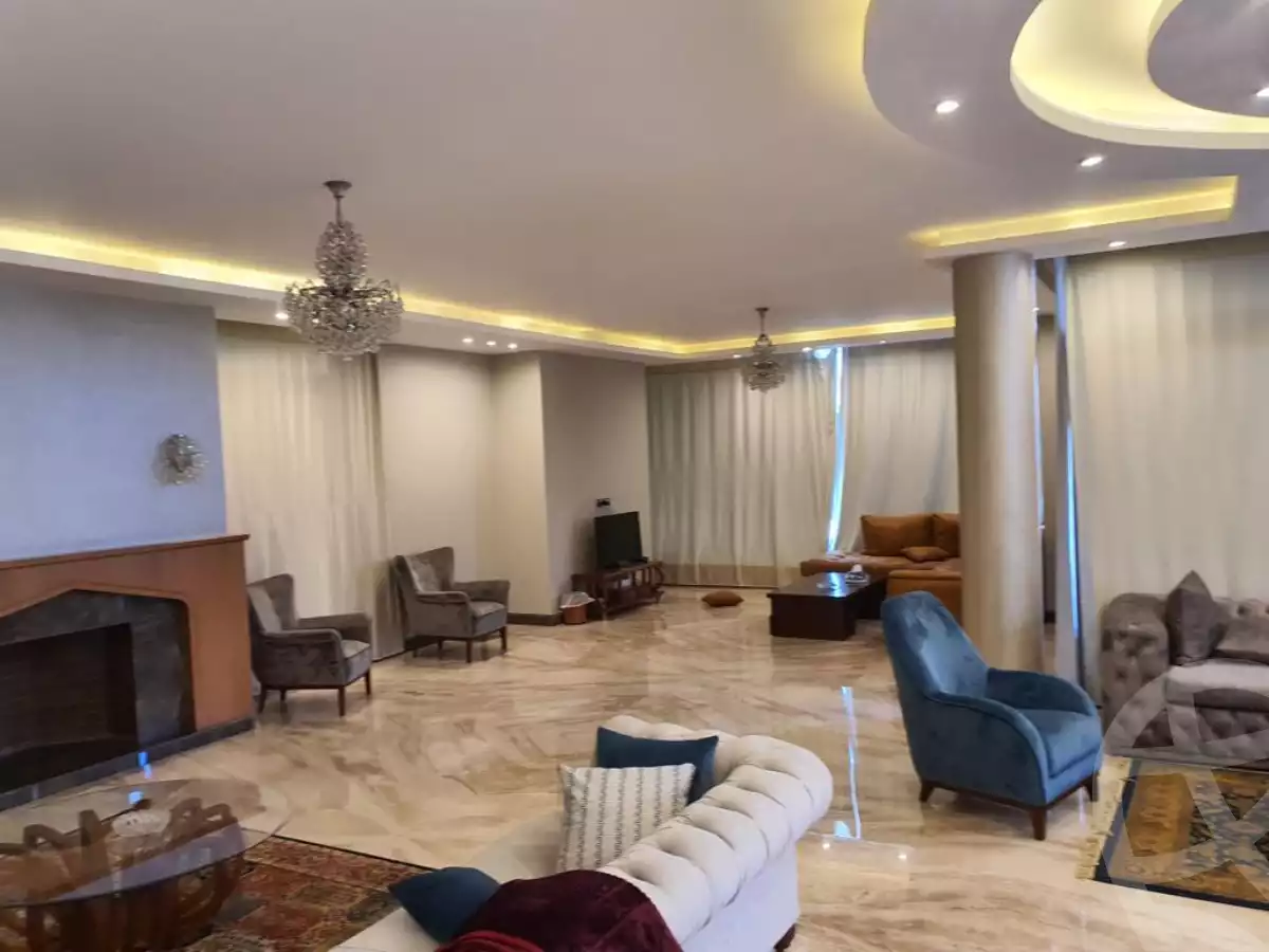 https://aqarmap.com.eg/ar/listing/6153963-for-sale-cairo-el-sheikh-zayed-city-compounds-kmbwnd-ljry-swdyk