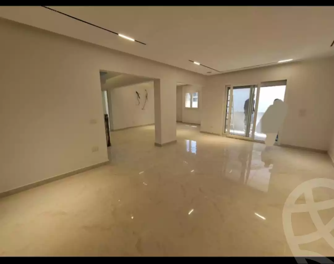 https://aqarmap.com.eg/en/listing/6154619-for-sale-cairo-el-sheikh-zayed-city-compounds-zayed-dunes