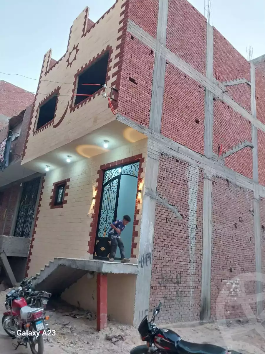 https://aqarmap.com.eg/ar/listing/6154751-for-sale-qalyubia-shubra-el-khaima