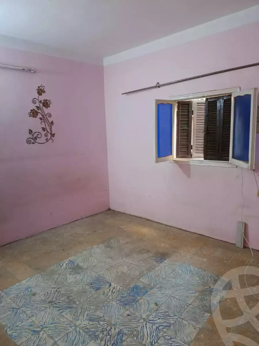https://aqarmap.com.eg/ar/listing/6155037-for-sale-qalyubia-shubra-el-khaima-om-bayoumi