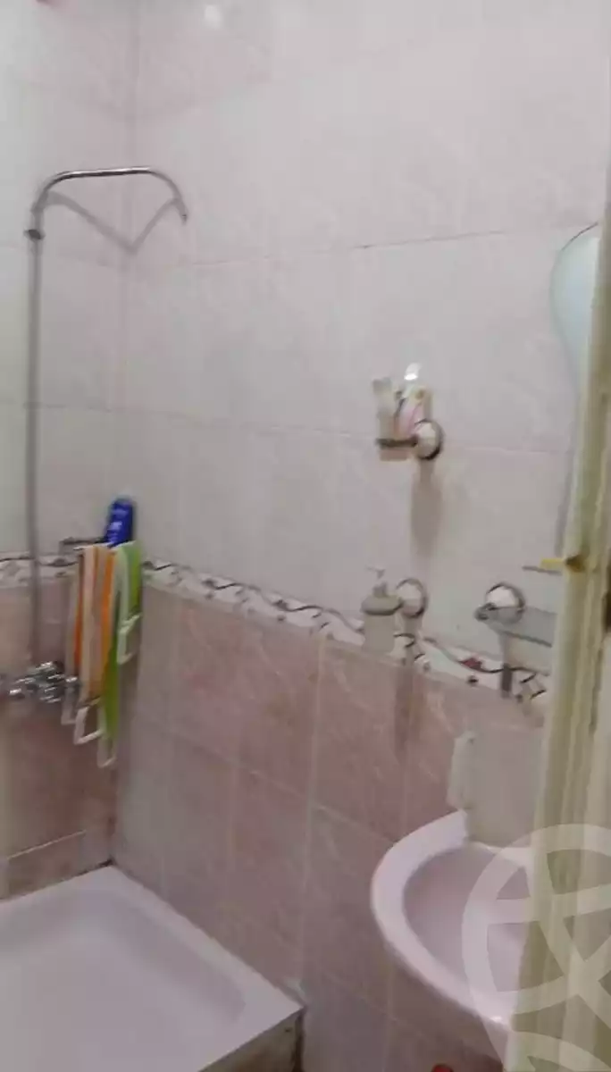 https://aqarmap.com.eg/en/listing/6155894-for-sale-cairo-ain-shams-jsr-lswys-el-arbaeen-st