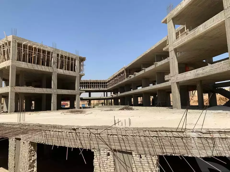 https://aqarmap.com.eg/ar/listing/6156216-for-sale-cairo-6th-of-october-hadaeq-october-kmbwnd-fy-hdyq-ktwbr-regency-mall
