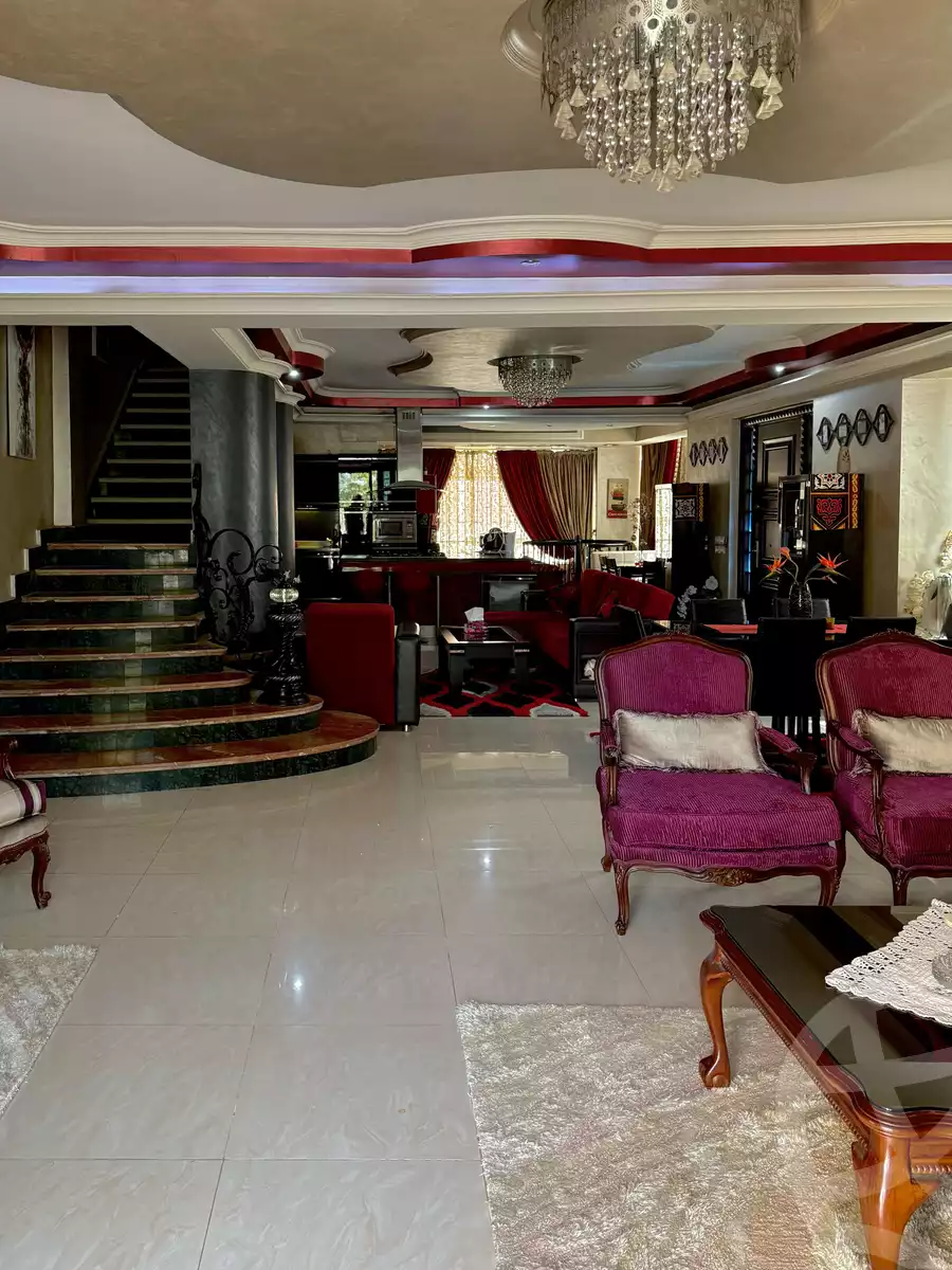 https://aqarmap.com.eg/en/listing/6159418-for-sale-cairo-el-sheikh-zayed-city-compounds-el-yasmeen-compound