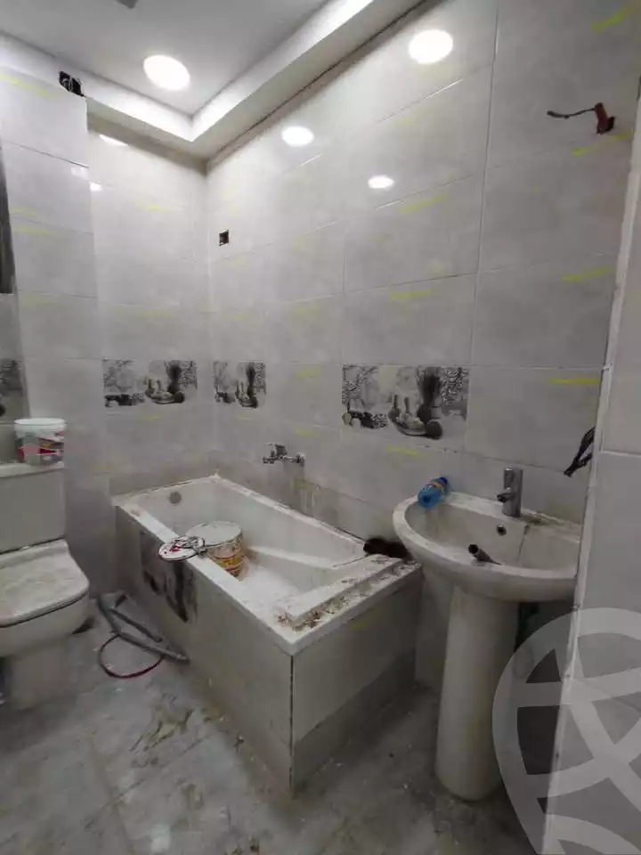 https://aqarmap.com.eg/ar/listing/6159669-for-sale-qalyubia-shubra-el-khaima-om-bayoumi