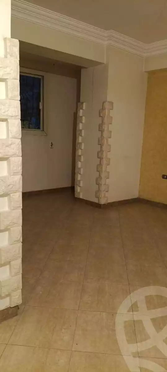 https://aqarmap.com.eg/en/listing/6162257-for-sale-qalyubia-shubra-el-khaima-shubra-el-khaima-city-hamis-st
