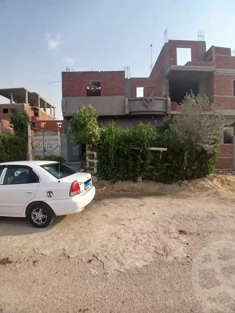 https://aqarmap.com.eg/ar/listing/6162278-for-sale-sharqia-10th-of-ramadan-al-hay-al-tasea-wa-eshroon