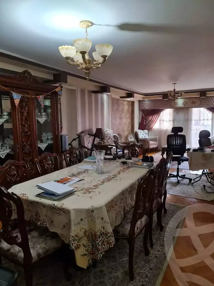 https://aqarmap.com.eg/en/listing/6162691-for-sale-alexandria-glim