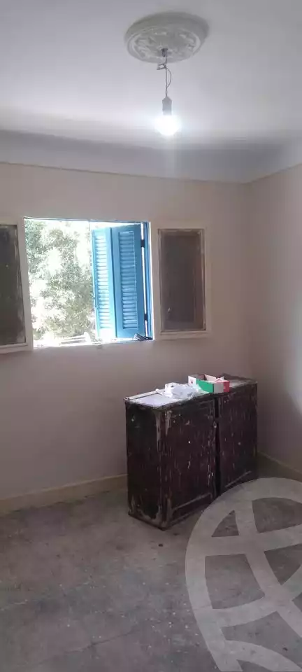 https://aqarmap.com.eg/en/listing/6162975-for-sale-alexandria-alhadara-new-el-hadra