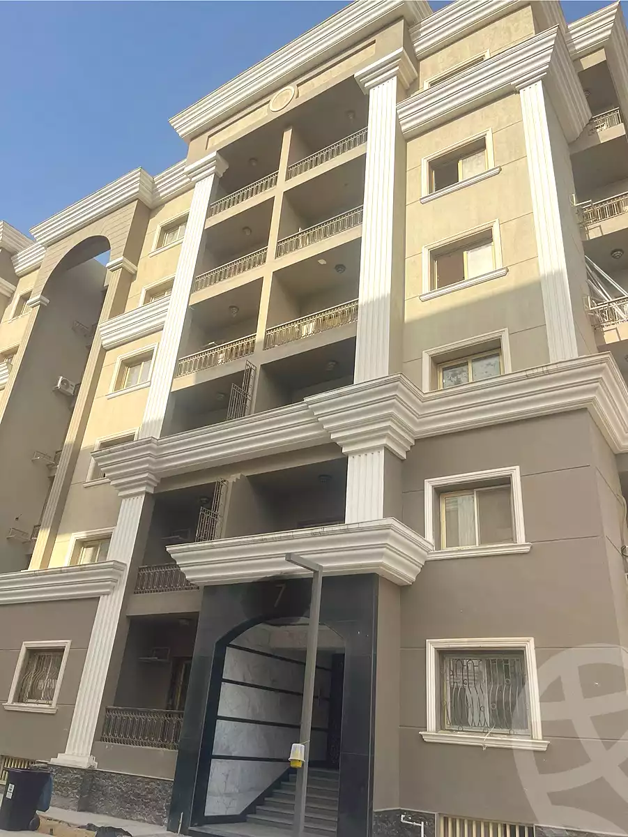 https://aqarmap.com.eg/ar/listing/6163994-for-sale-cairo-new-cairo-compounds-the-icon-gardens-compound-style-home