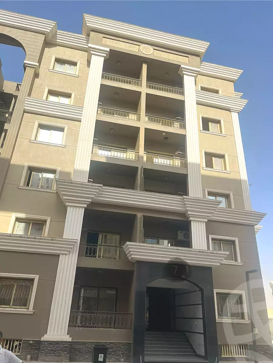 https://aqarmap.com.eg/ar/listing/6163994-for-sale-cairo-new-cairo-compounds-the-icon-gardens-compound-style-home