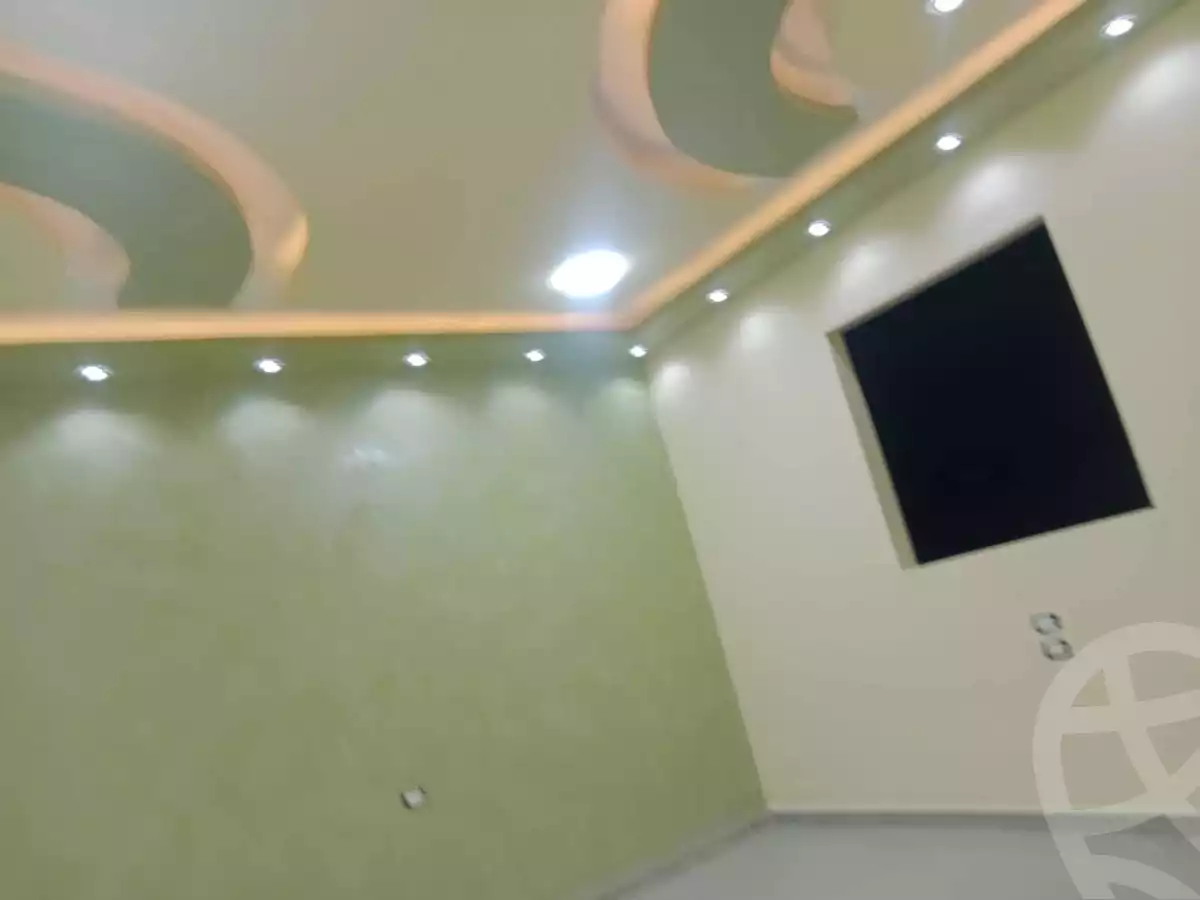 https://aqarmap.com.eg/ar/listing/6164401-for-sale-qalyubia-shubra-el-khaima-om-bayoumi
