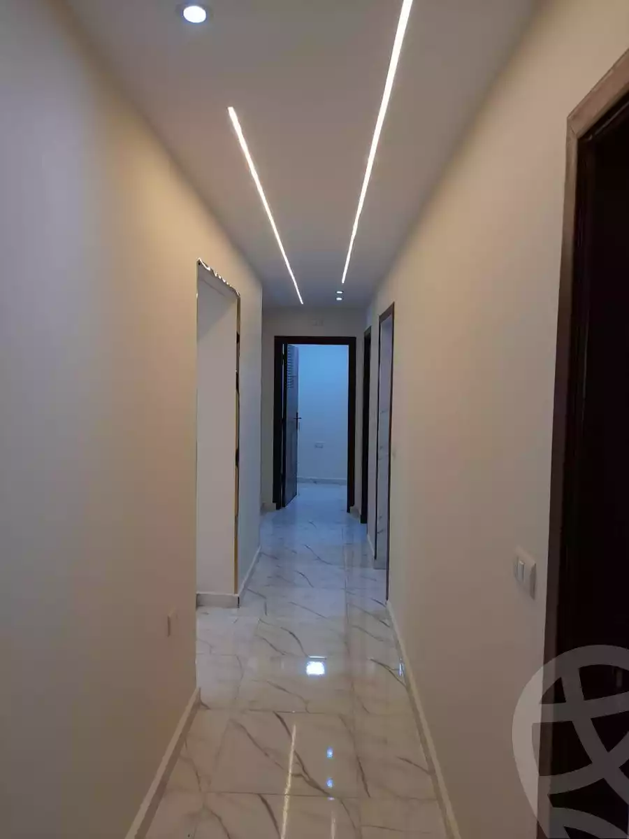 https://aqarmap.com.eg/ar/listing/6164428-for-rent-cairo-helwan-hadayek-helwan-nile-corniche-st