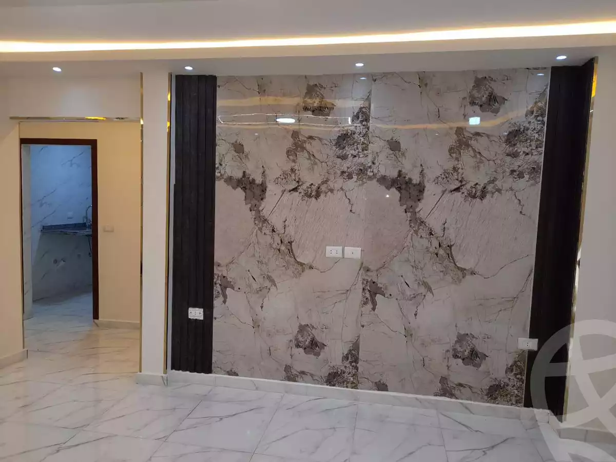 https://aqarmap.com.eg/ar/listing/6164428-for-rent-cairo-helwan-hadayek-helwan-nile-corniche-st