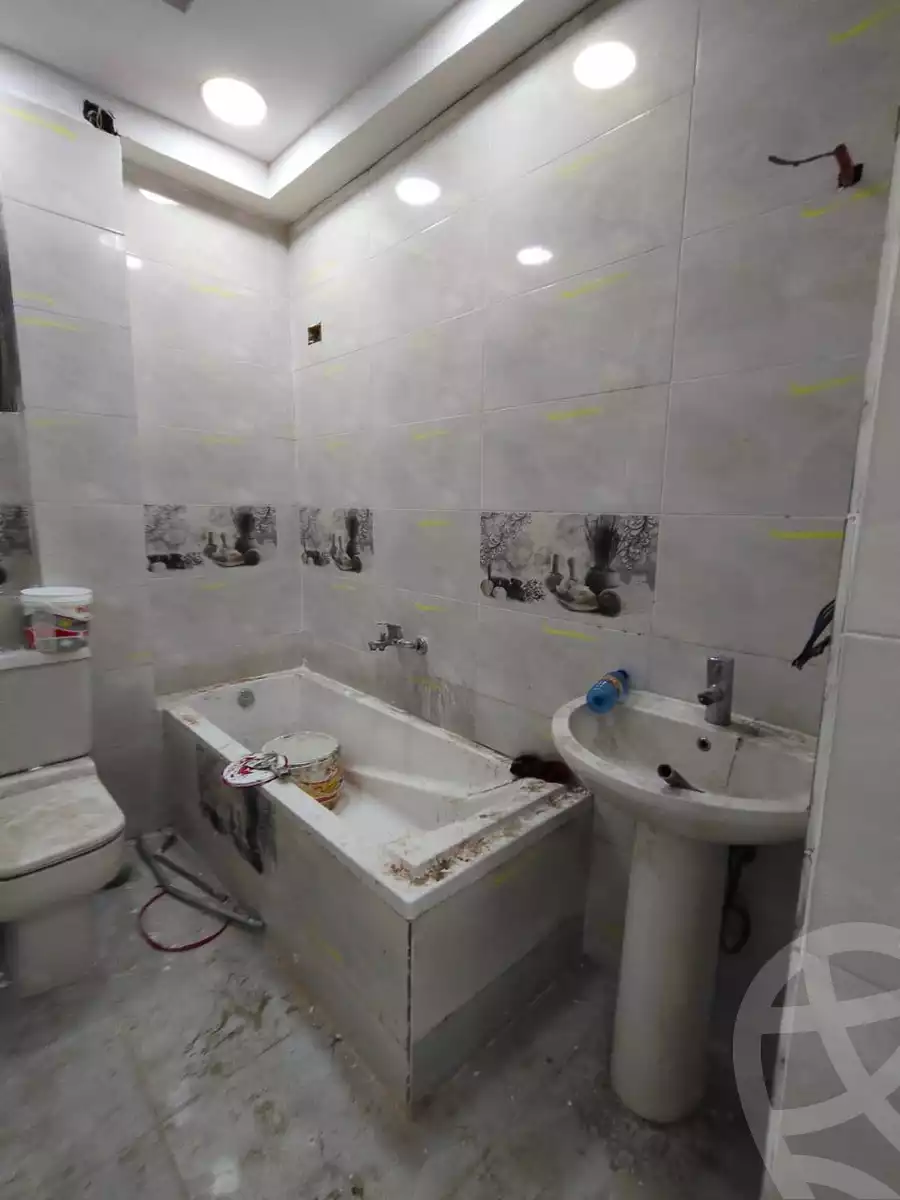 https://aqarmap.com.eg/ar/listing/6164455-for-sale-qalyubia-shubra-el-khaima-om-bayoumi