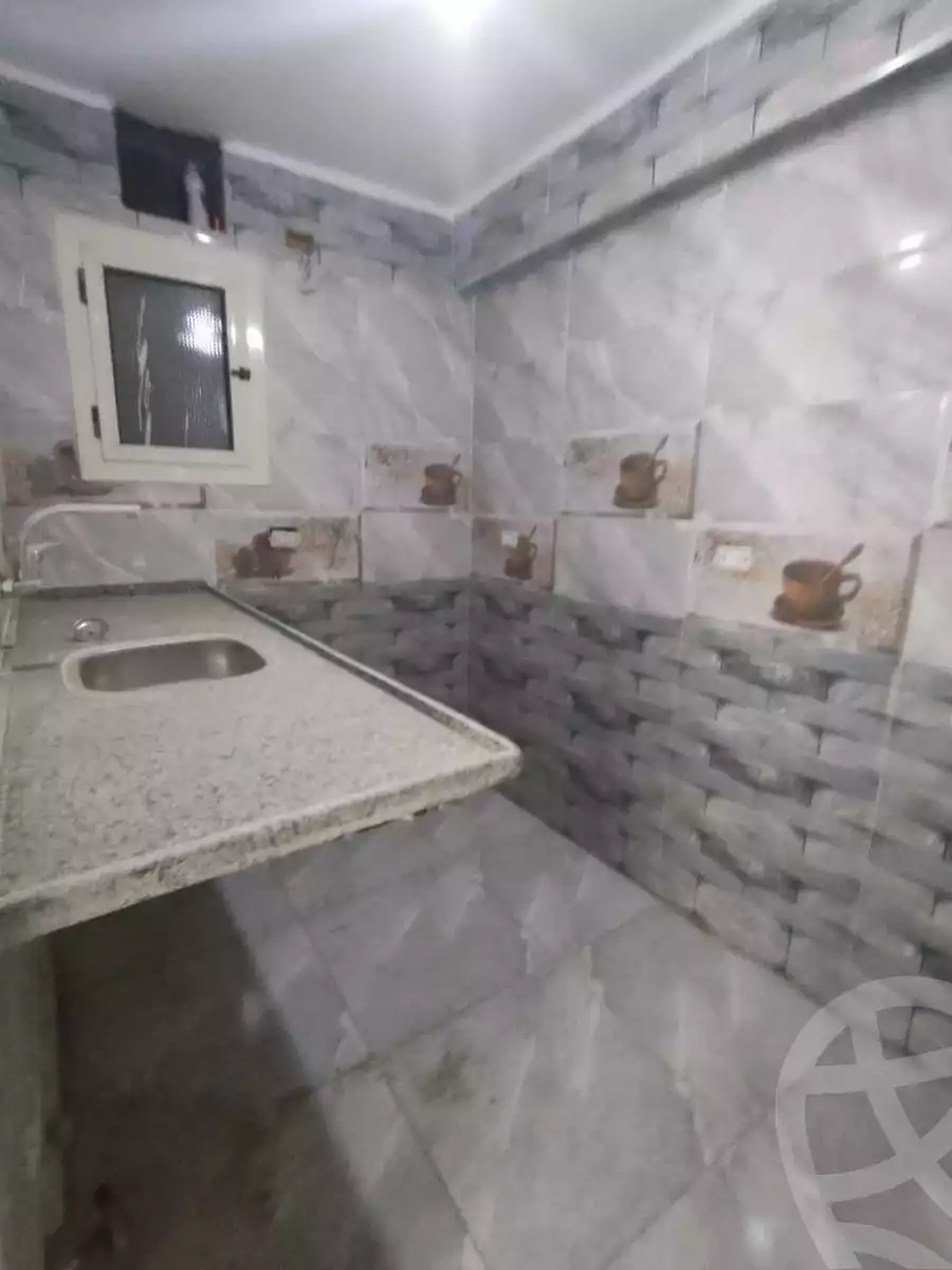 https://aqarmap.com.eg/en/listing/6164470-for-sale-qalyubia-shubra-el-khaima-om-bayoumi