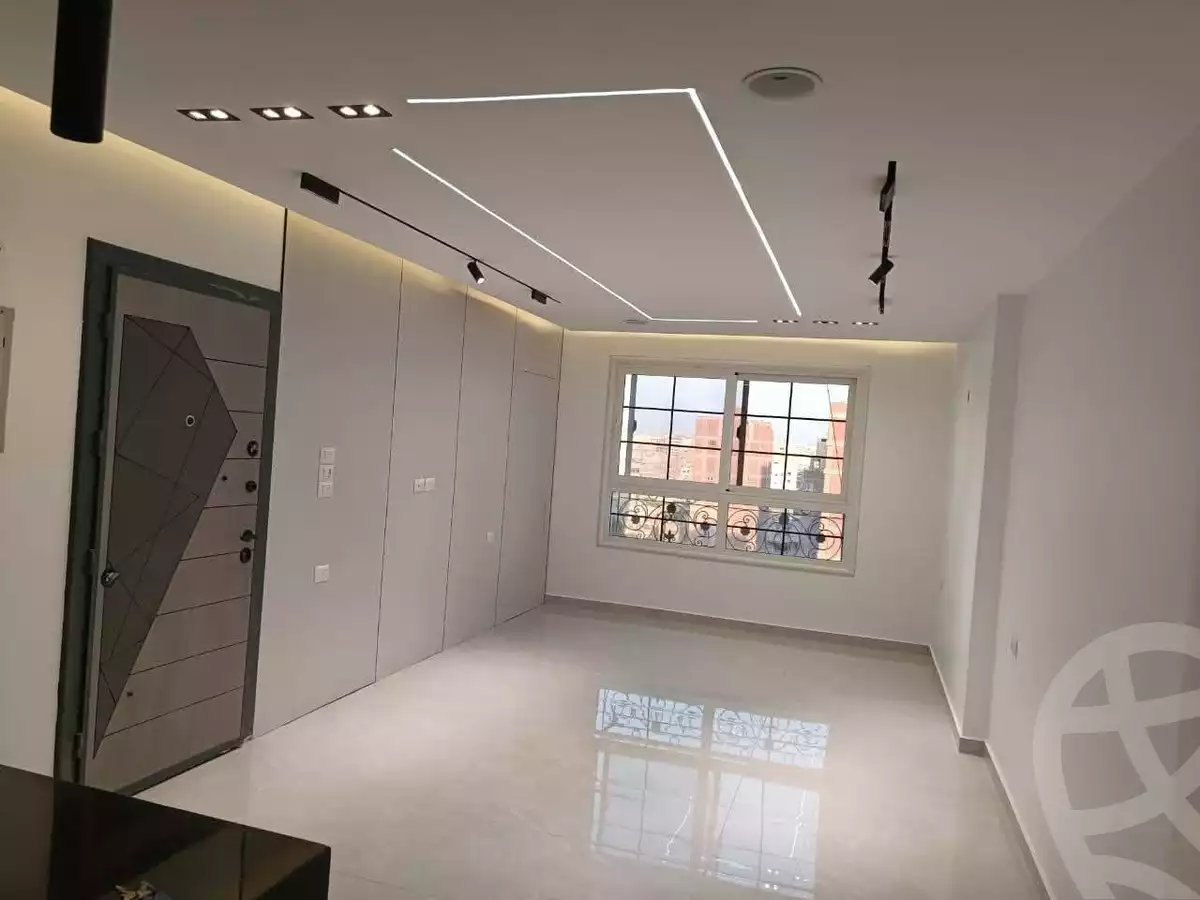 https://aqarmap.com.eg/ar/listing/6165590-for-sale-cairo-ain-shams-mnshy-lthryr