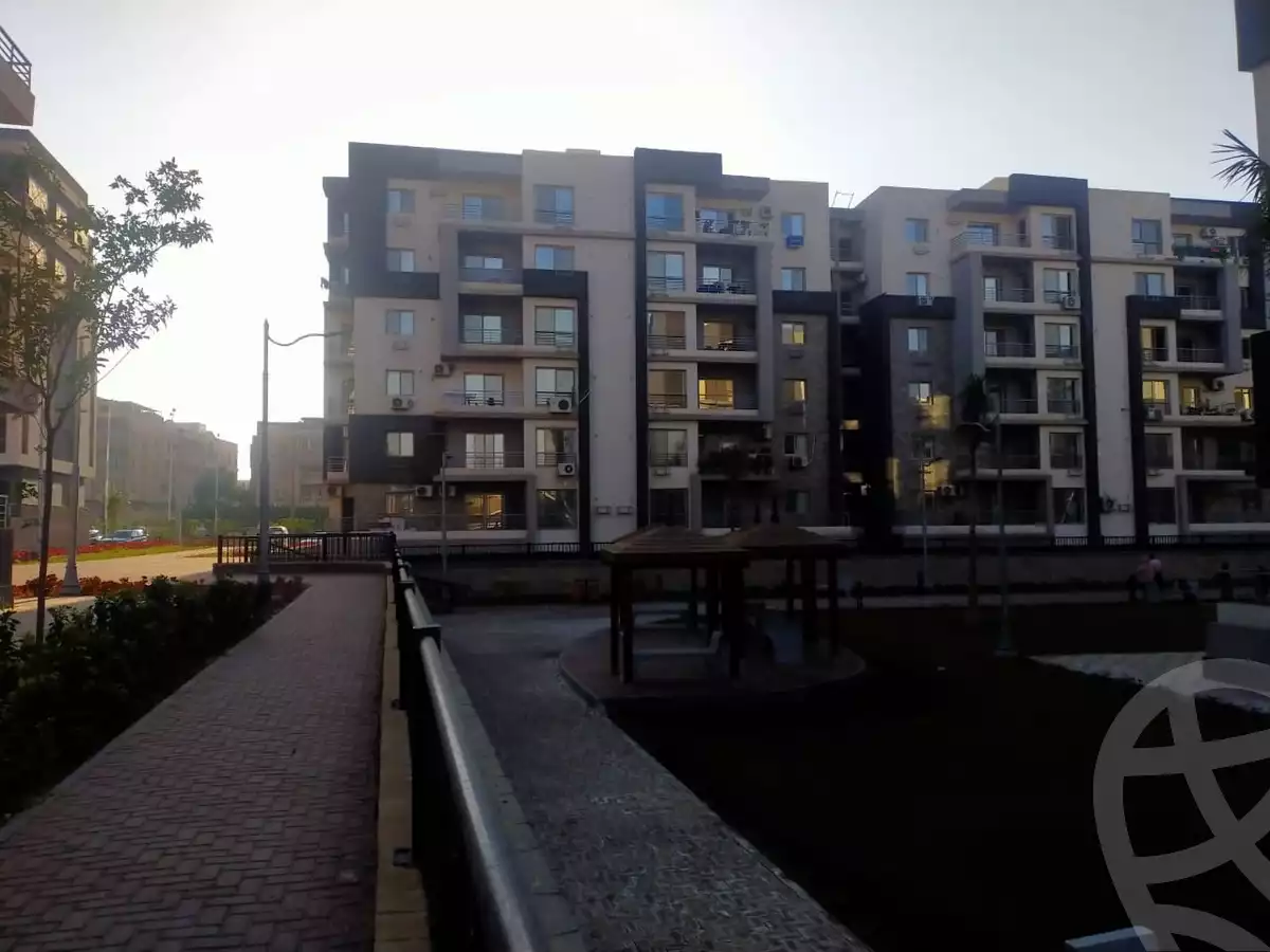 https://aqarmap.com.eg/ar/listing/6166158-for-rent-cairo-6th-of-october-compounds-jn-ktwbr
