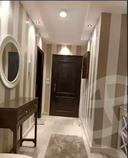 https://aqarmap.com.eg/ar/listing/6166238-for-rent-cairo-6th-of-october-compounds-jn-ktwbr