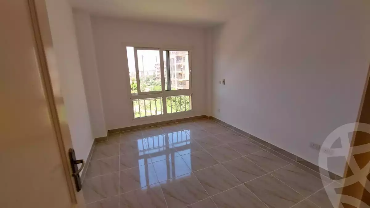https://aqarmap.com.eg/ar/listing/6166360-for-sale-cairo-new-cairo-madinaty-eleventh-zone-buildings-group-114