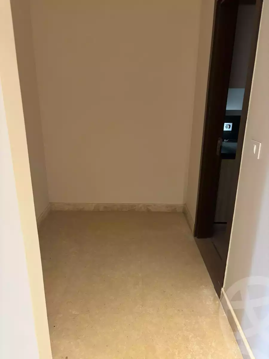 https://aqarmap.com.eg/en/listing/6166841-for-rent-cairo-el-sheikh-zayed-city-compounds-zyd-wr-llttwyr-park-towers-zed-el-sheikh-zayed-compound