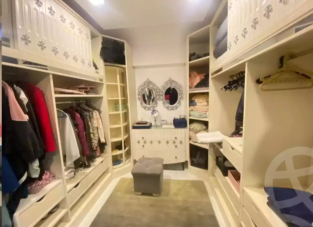 https://aqarmap.com.eg/en/listing/6167086-for-sale-alexandria-fleming-ahmed-basha-tork-st