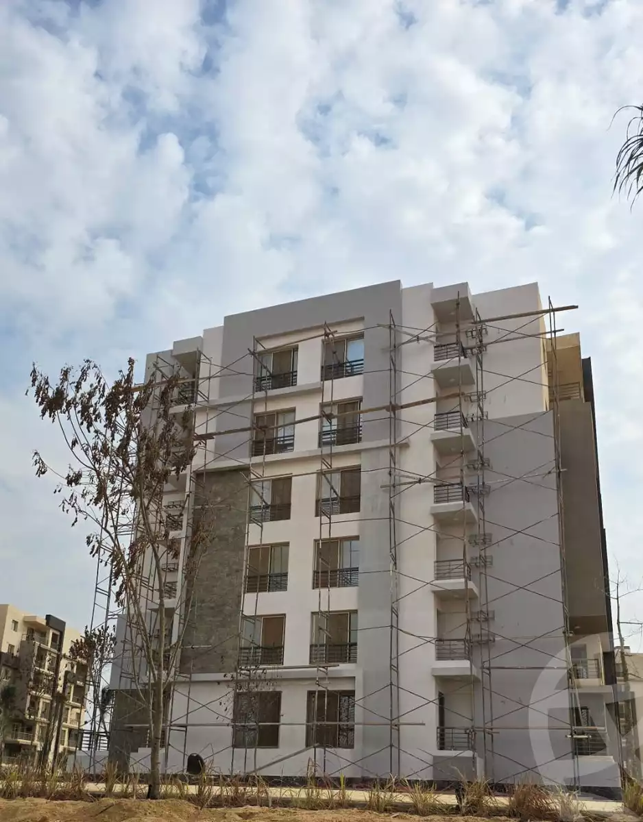 https://aqarmap.com.eg/en/listing/6167209-for-sale-cairo-el-sheikh-zayed-city-lshykh-zyd-ljdyd-west-view-residence-hdp