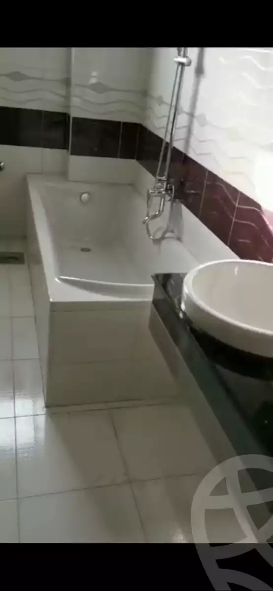 https://aqarmap.com.eg/ar/listing/6167599-for-rent-cairo-new-cairo-el-lotus-lotus-south