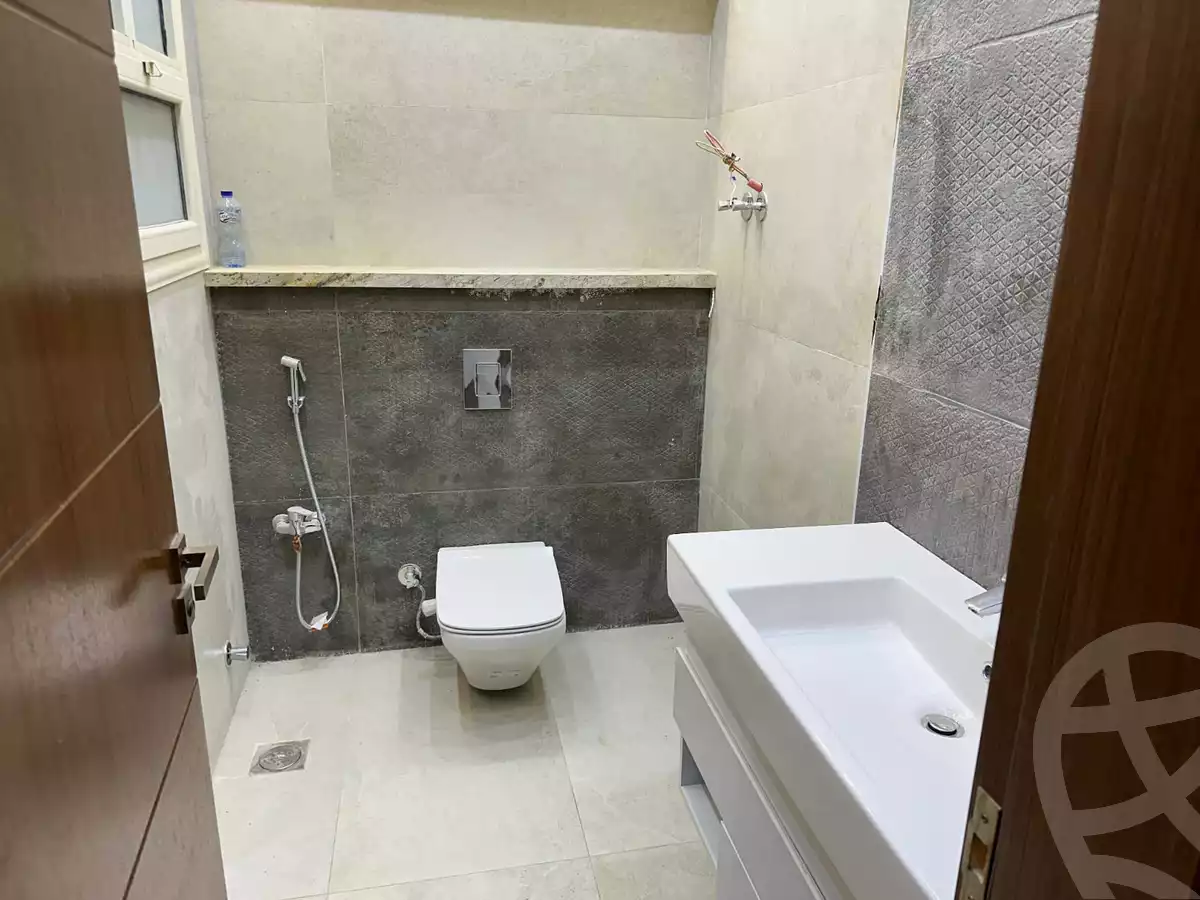 https://aqarmap.com.eg/ar/listing/6167674-for-rent-cairo-new-cairo-lmstqbl-syty-compounds-green-square