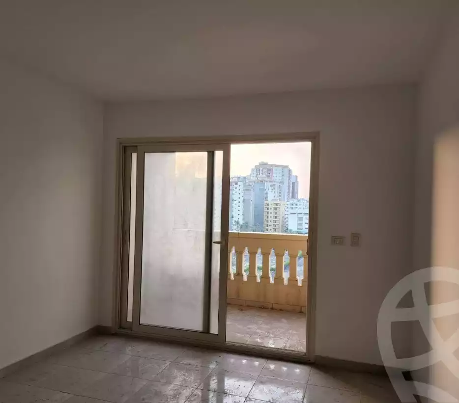 https://aqarmap.com.eg/en/listing/6168463-for-sale-alexandria-el-montazah