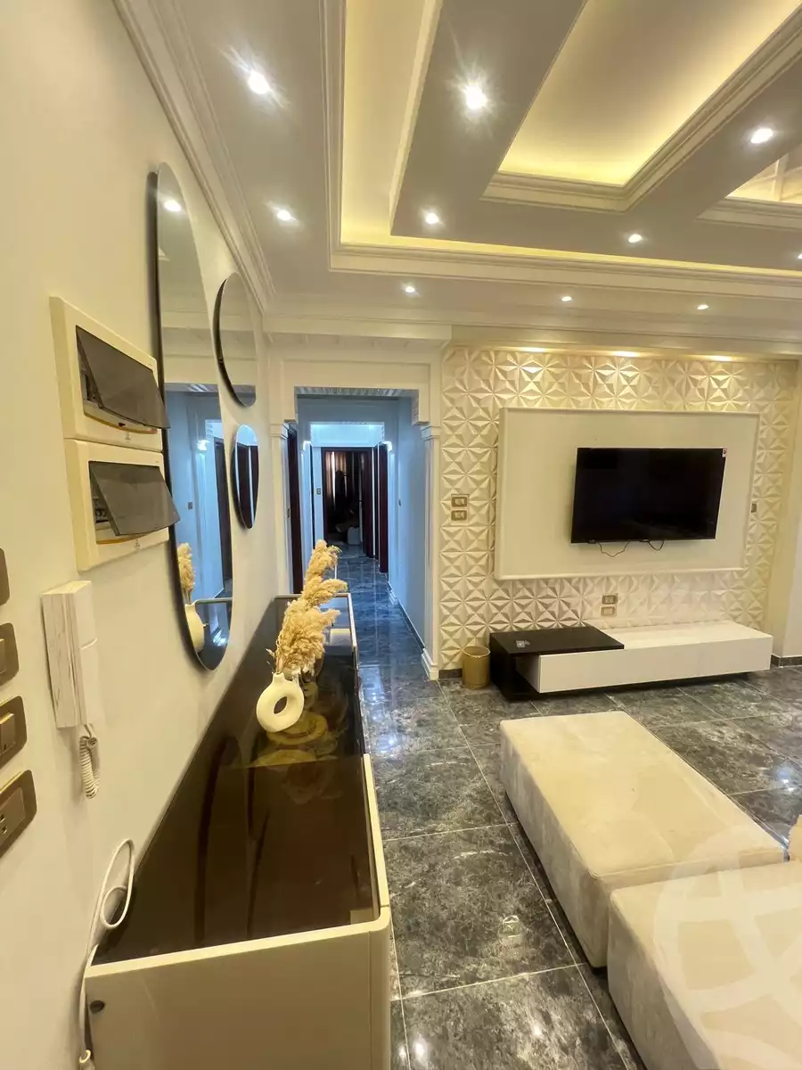 https://aqarmap.com.eg/ar/listing/6169179-for-sale-monufia-shibin-el-kom-shebeen-el-kom-city-paris-st