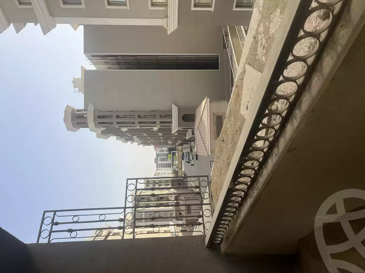 https://aqarmap.com.eg/en/listing/6169220-for-sale-cairo-new-cairo-compounds-the-icon-gardens-compound-style-home
