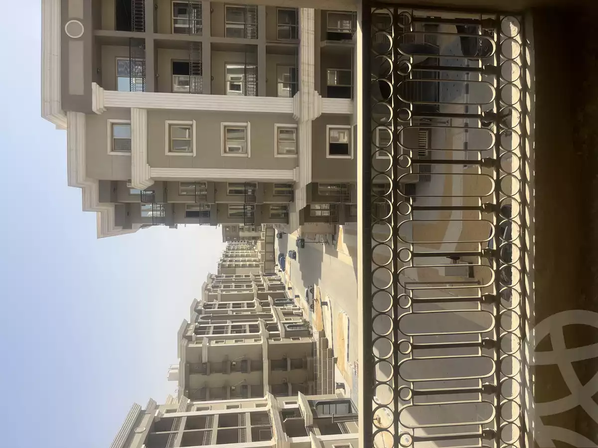 https://aqarmap.com.eg/en/listing/6169220-for-sale-cairo-new-cairo-compounds-the-icon-gardens-compound-style-home