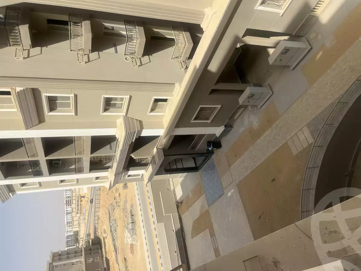 https://aqarmap.com.eg/en/listing/6169220-for-sale-cairo-new-cairo-compounds-the-icon-gardens-compound-style-home