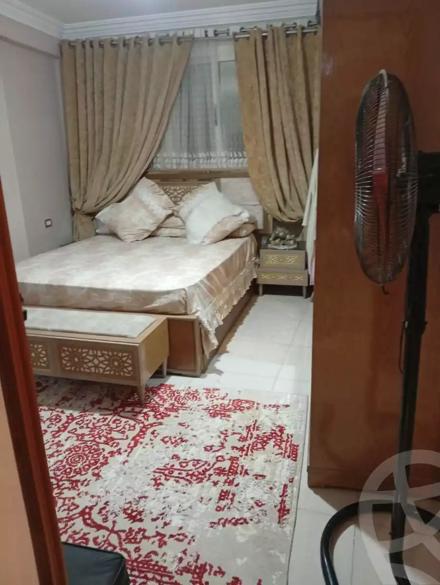 https://aqarmap.com.eg/en/listing/6169260-for-sale-cairo-helwan-hadayek-helwan-el-eshrein-st