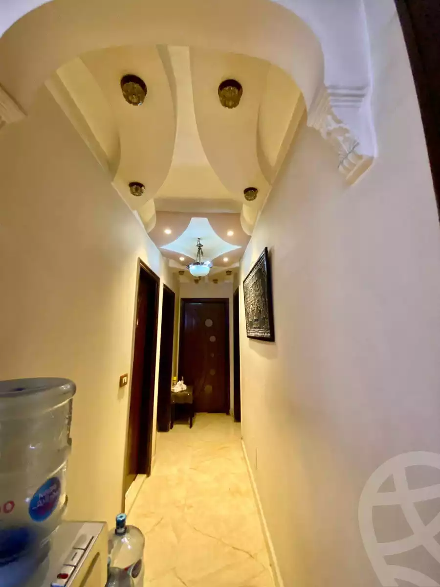 https://aqarmap.com.eg/ar/listing/6169269-for-sale-cairo-helwan-kwrnysh-hlwn