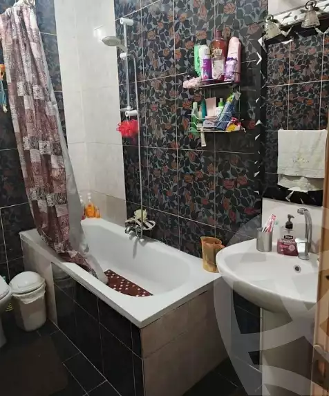 https://aqarmap.com.eg/en/listing/6170758-for-sale-alexandria-camp-cesar-mamfeis-st