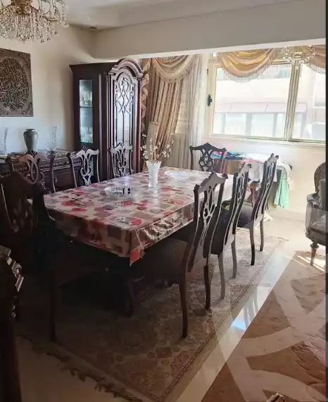 https://aqarmap.com.eg/en/listing/6170758-for-sale-alexandria-camp-cesar-mamfeis-st