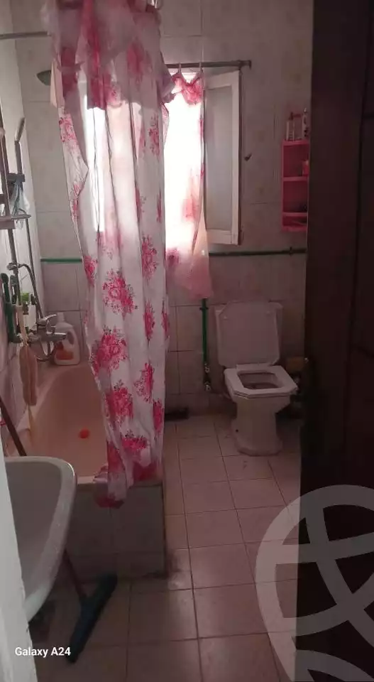 https://aqarmap.com.eg/en/listing/6171502-for-sale-alexandria-sydy-bshr-sydy-bshr-qbly-el-sadaqa-el-islameya-mosque-st