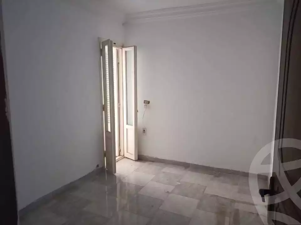 https://aqarmap.com.eg/ar/listing/6171512-for-rent-alexandria-bahray-el-anfoshy-gouda-st